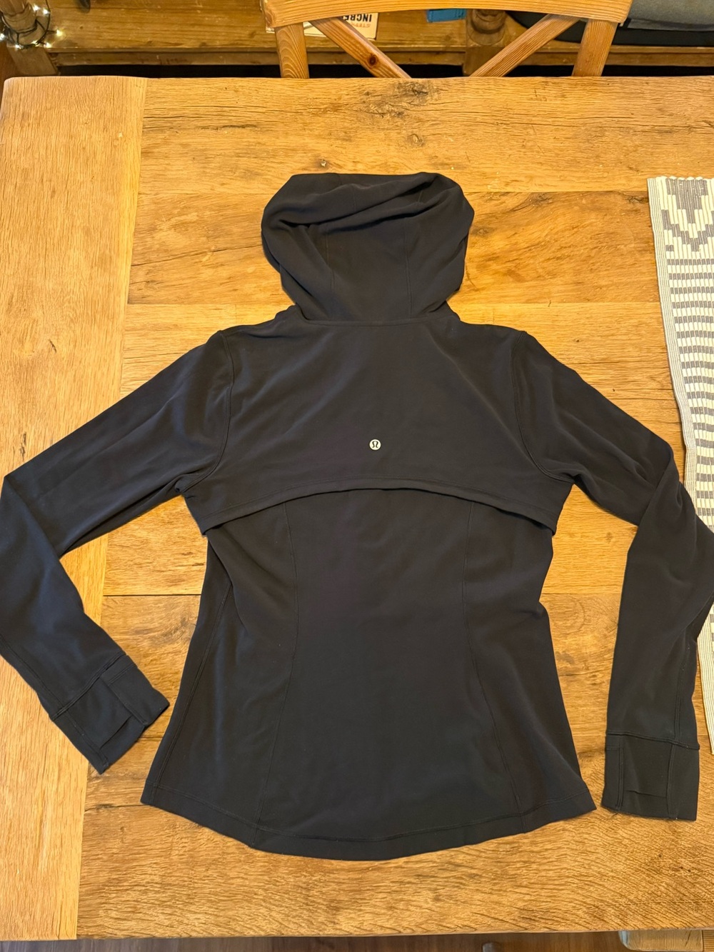 ๐ Lululemon Black Define Jacket Size 10 Hooded with Mesh Accents Nulu - Picture 5 of 11